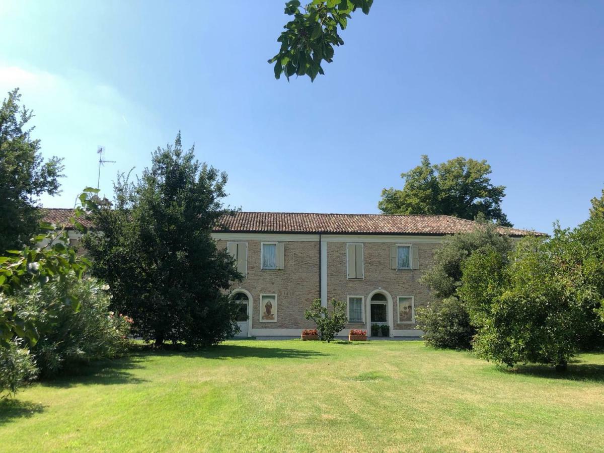 Relais Villa Roncuzzi Russi Екстер'єр фото